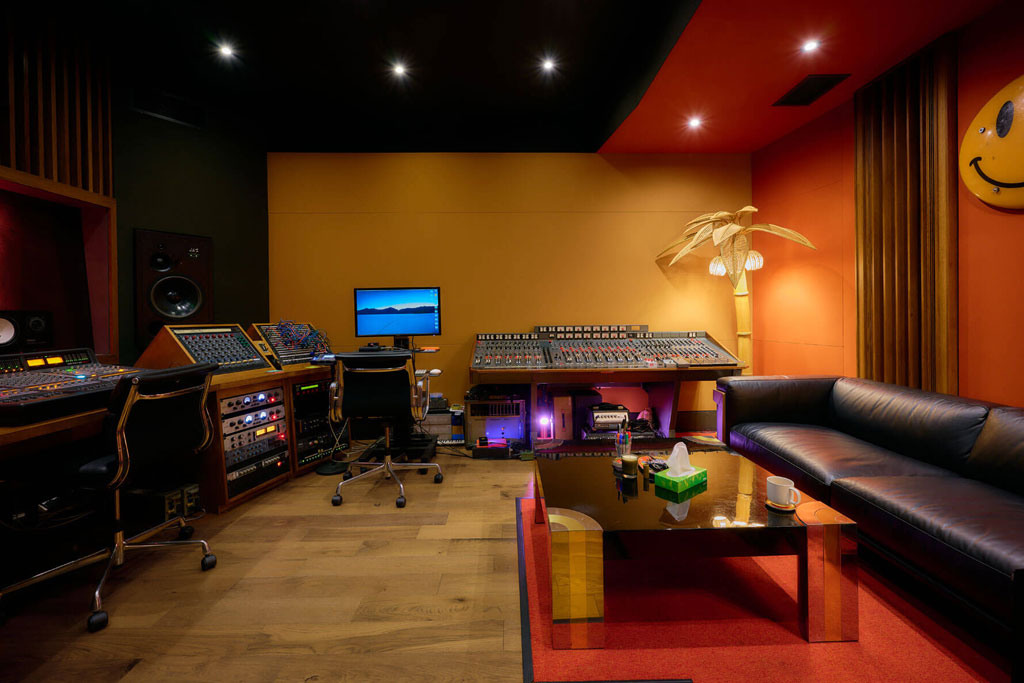 Noel-Gallagher-Recording-Studio-Design-&-Build-Control-Room-